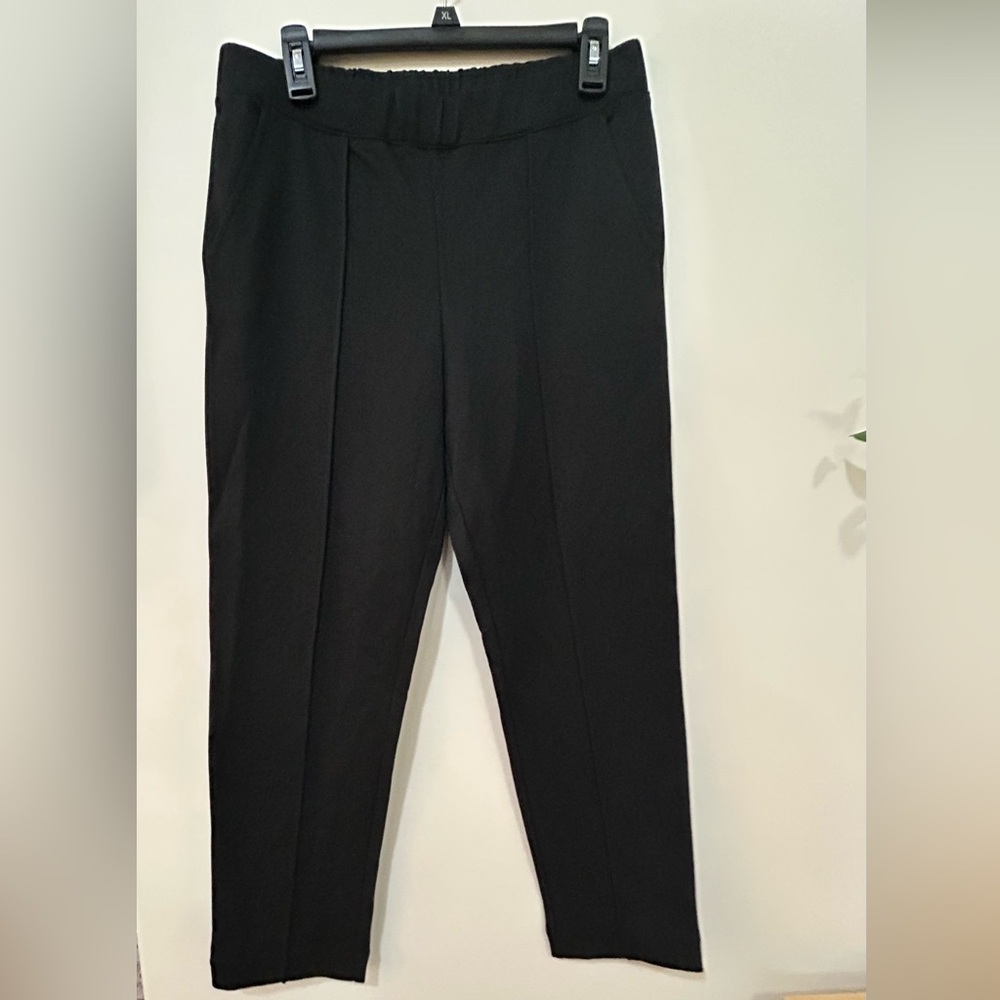 Women’s Black Pants